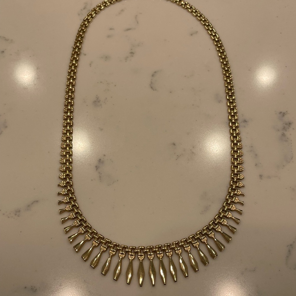 14K Gold Necklace, Made in Italy 17” excellent condition!